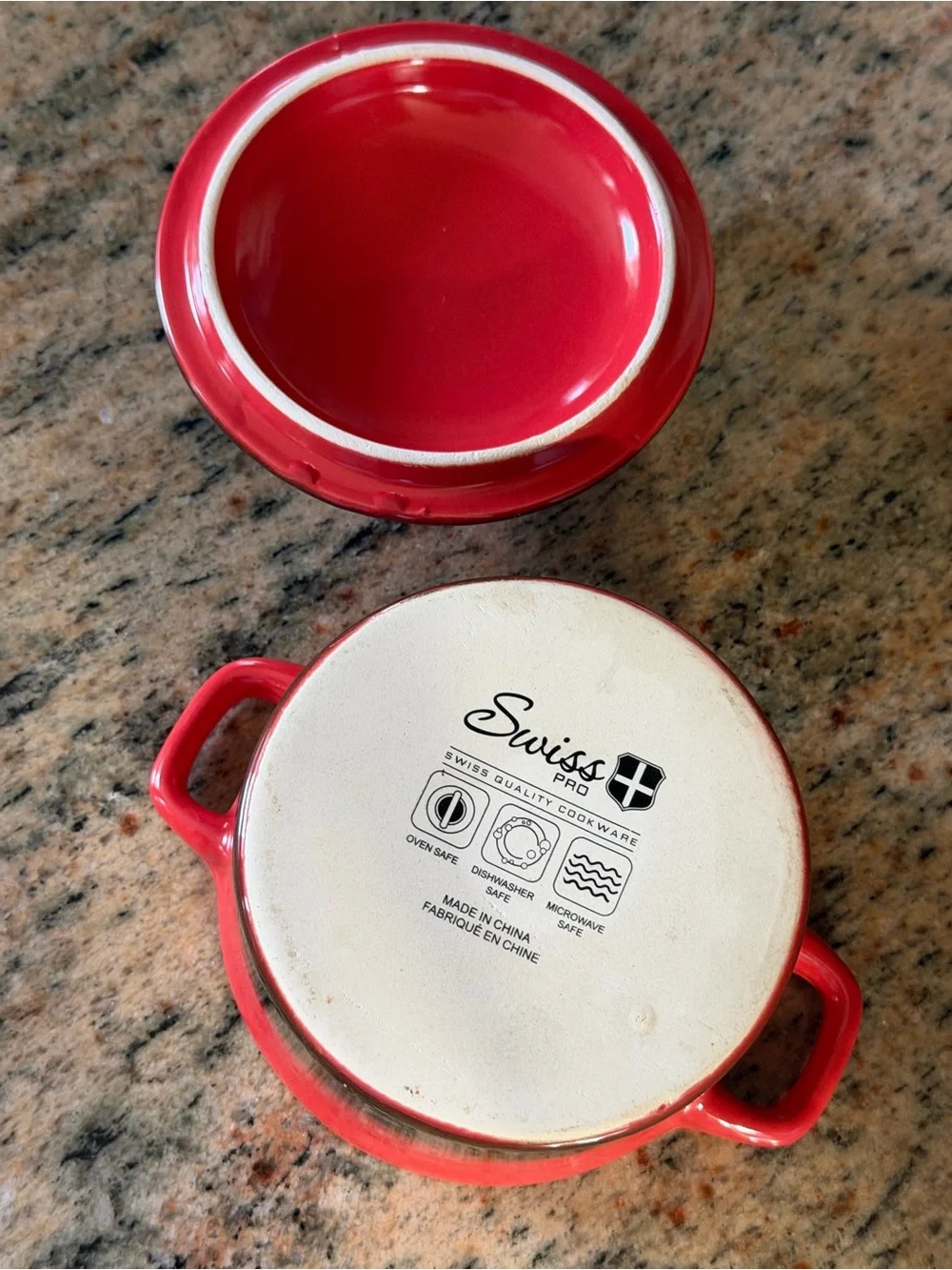 Swiss Quality Cookware Mini Red & Brown Cast Iron Mini Casserole Dish with Lid